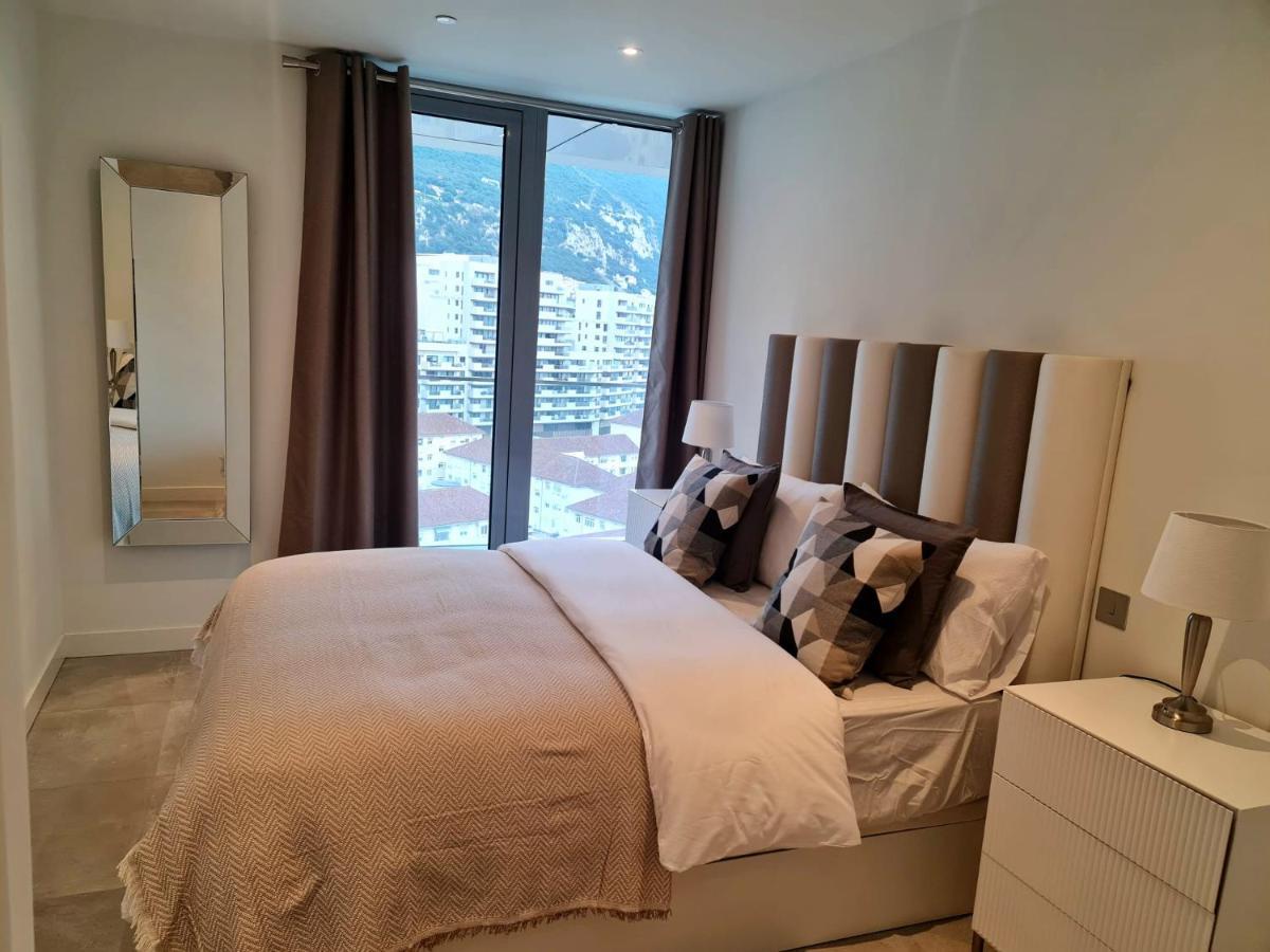Luxury Apartment In Eurocity Gibraltar Ngoại thất bức ảnh